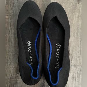 Women’s Rothy flats (10.5)